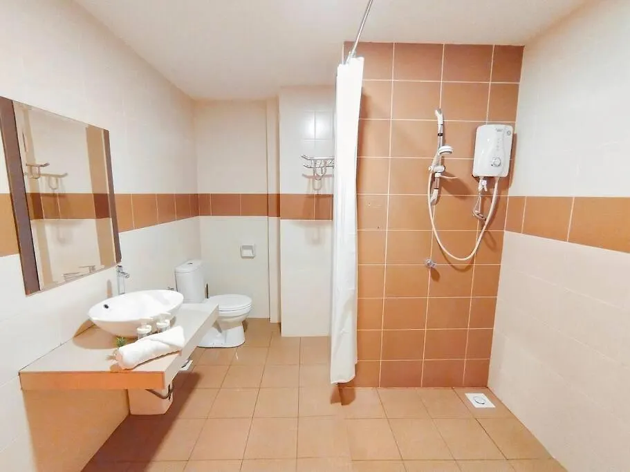 Ruma Tamu Limopitu Malacca Malezya